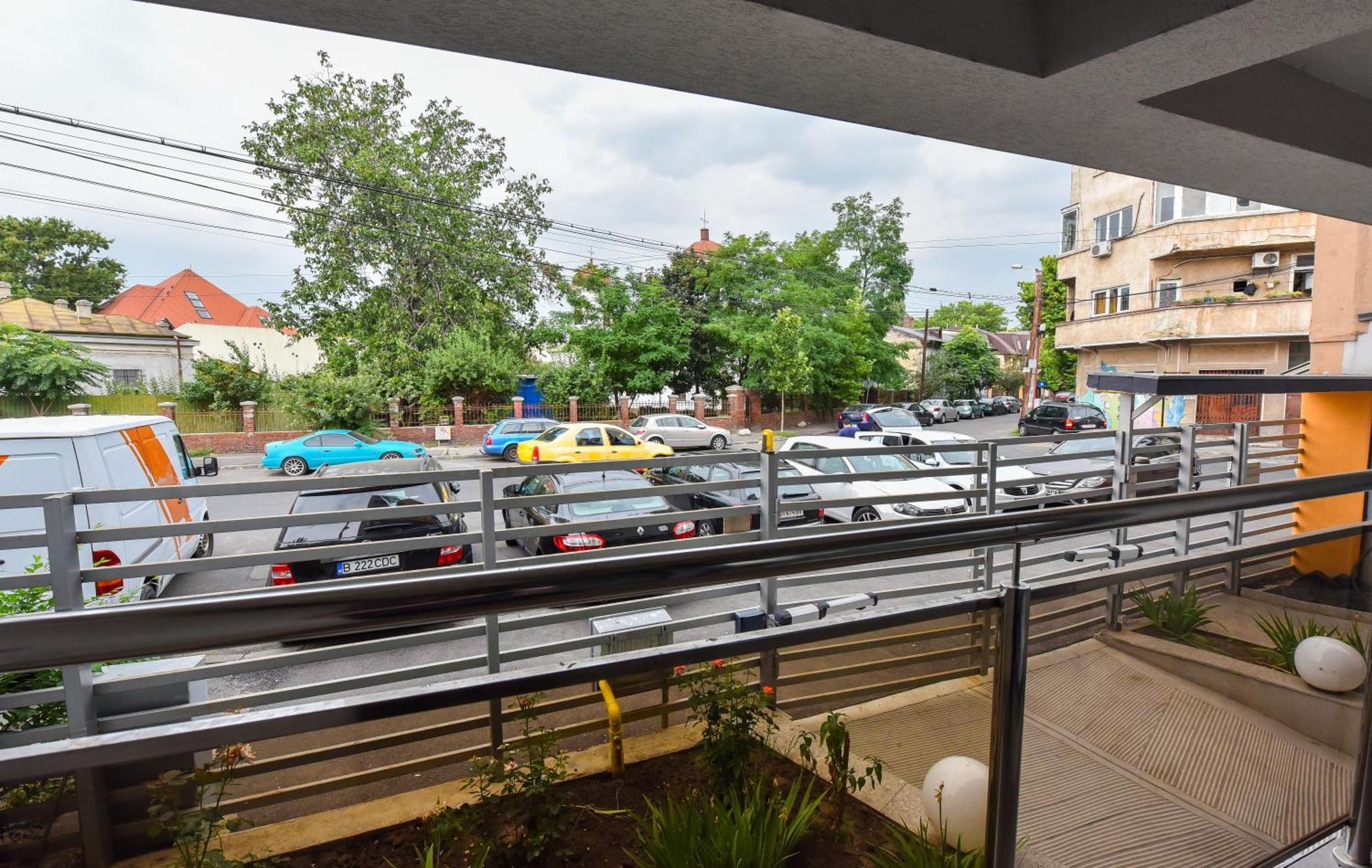 Ben Yehuda - Shabbat Friendly Apartments Bucareste Exterior foto