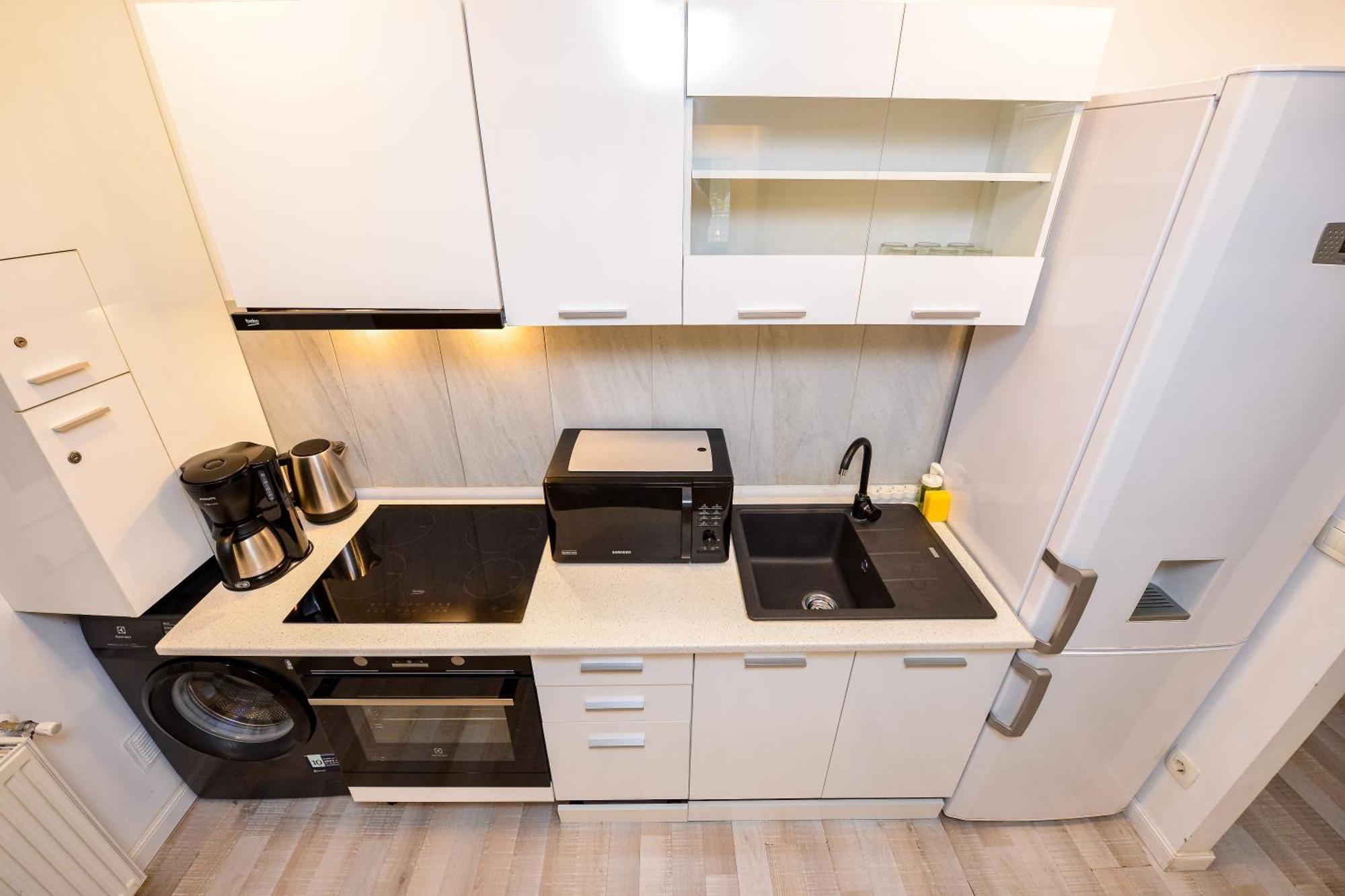Ben Yehuda - Shabbat Friendly Apartments Bucareste Exterior foto