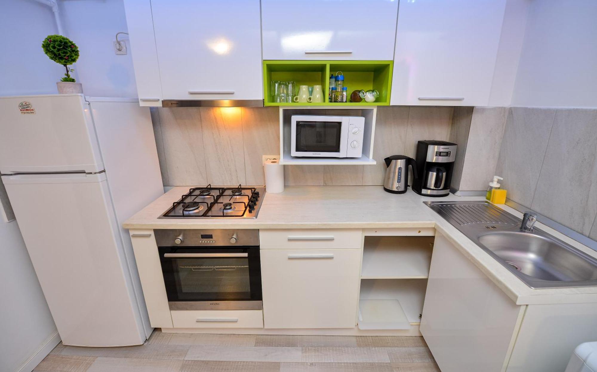 Ben Yehuda - Shabbat Friendly Apartments Bucareste Exterior foto